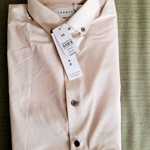 Topman cream colored short sleeve stretch shirt.